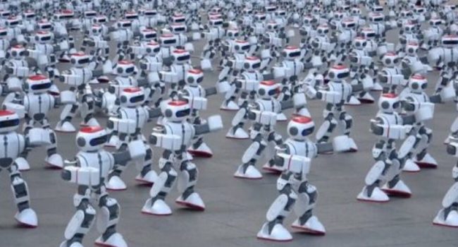 Photo of #видео | Будни книги рекордов Гиннесса: 1000 одновременно танцующих роботов